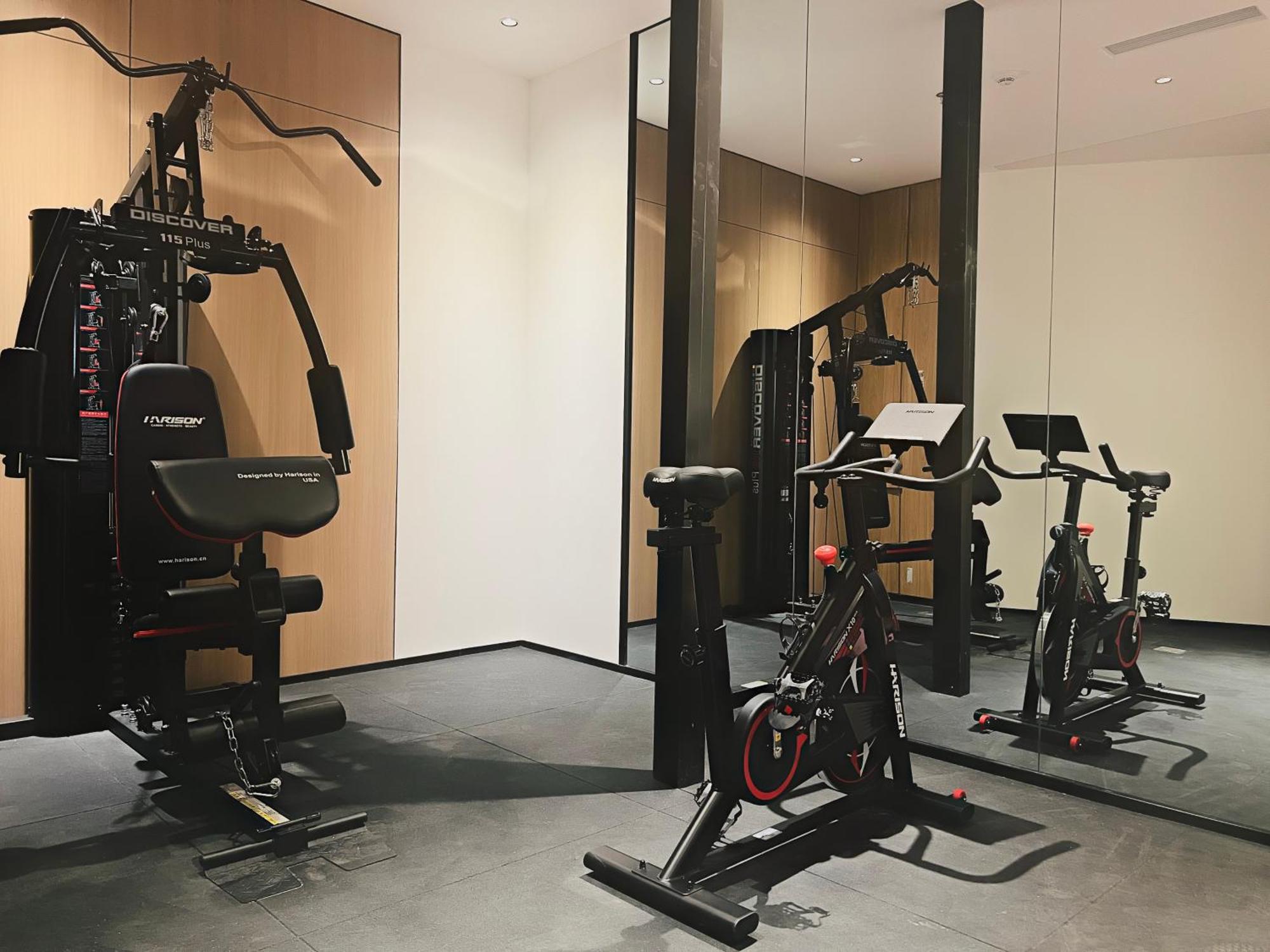 Dayin Garden Hotel -Near People'S Square & Nanjing Road-Large Social Area -Bar -Cafe -Gym -Free Laundry Luggage Storage -24H Front Desk-English Service شانغهاي المظهر الخارجي الصورة