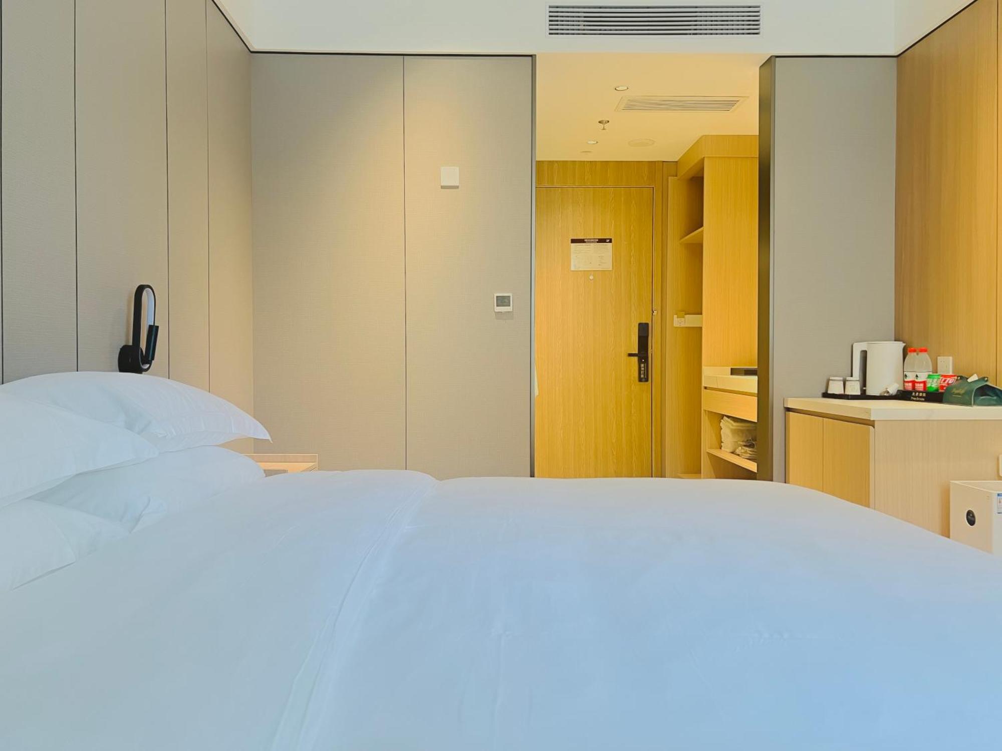Dayin Garden Hotel -Near People'S Square & Nanjing Road-Large Social Area -Bar -Cafe -Gym -Free Laundry Luggage Storage -24H Front Desk-English Service شانغهاي المظهر الخارجي الصورة
