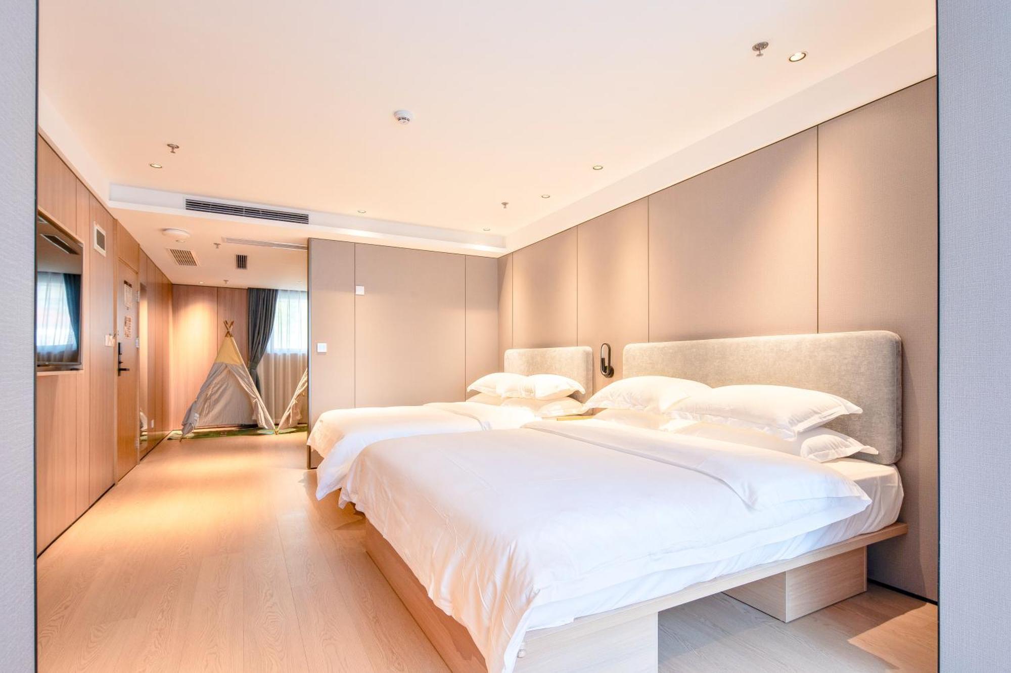 Dayin Garden Hotel -Near People'S Square & Nanjing Road-Large Social Area -Bar -Cafe -Gym -Free Laundry Luggage Storage -24H Front Desk-English Service شانغهاي المظهر الخارجي الصورة